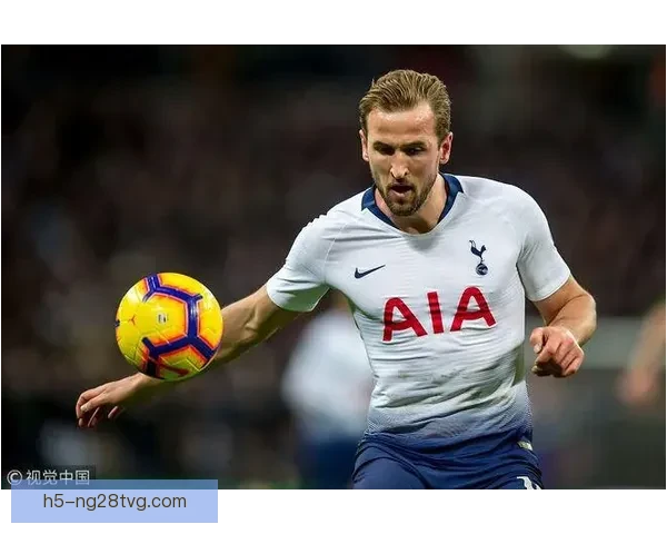 凯恩302球并列伊布升至第八